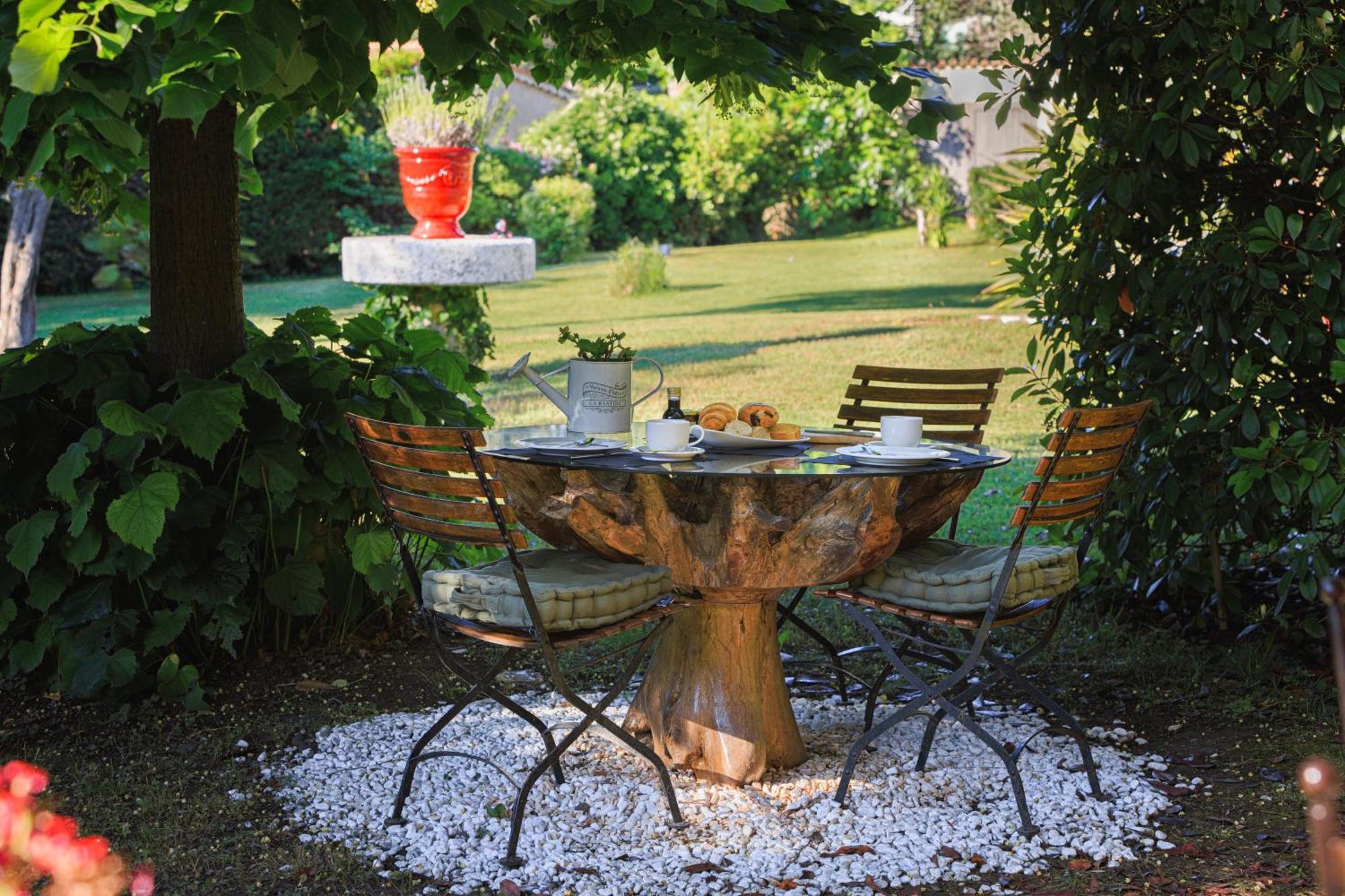 Hotel Du Clos Le Rouret Екстер'єр фото