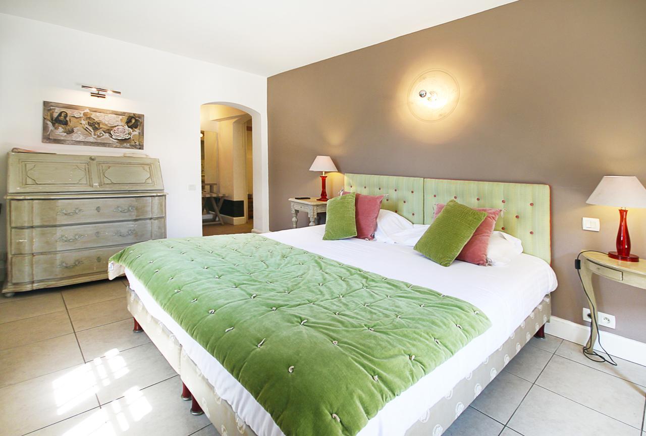 Hotel Du Clos Le Rouret Екстер'єр фото