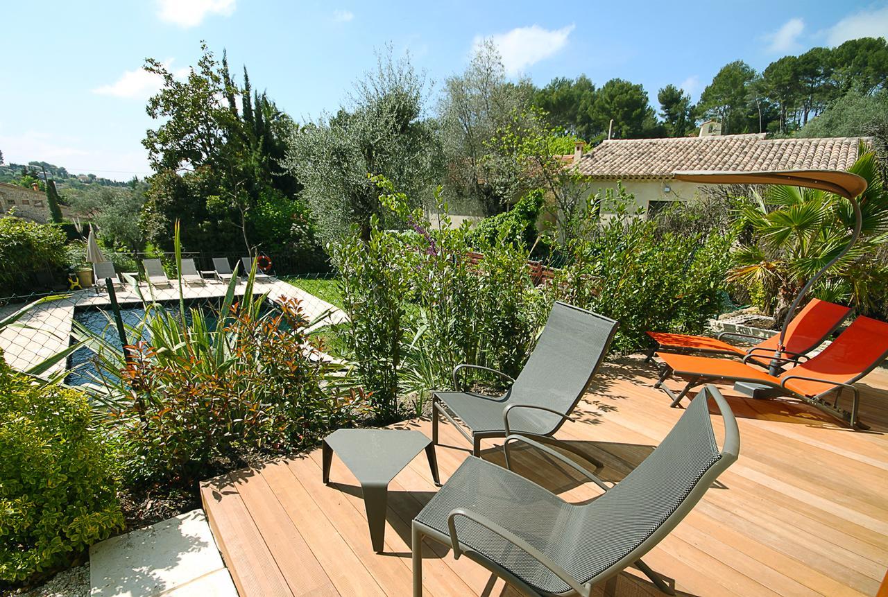 Hotel Du Clos Le Rouret Екстер'єр фото